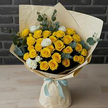 Букет цветов из:  Розы в Усолье