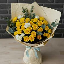 Букет цветов из:  Розы в Усолье