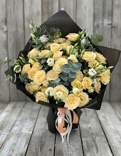 Букет цветов из:  Розы и Лизиантусы в Усолье