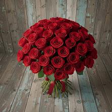 Букет 55 Красных роз Фридом #REPLACE_PRED# Усолье