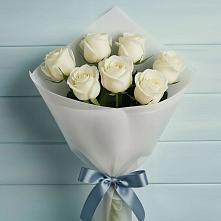 Букет 7 Белых роз Эдлесс Лав в Усолье