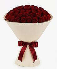 Букет 101 Бордовая роза Блэк Бакарра в Усолье