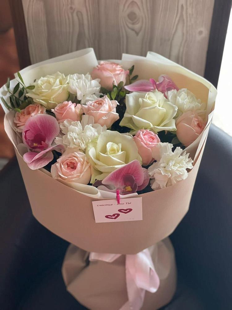 Букет цветов из: Орхидеи, Розы и Гвоздики в Усолье