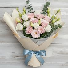 Букет цветов из:  Лизиантусы в Усолье