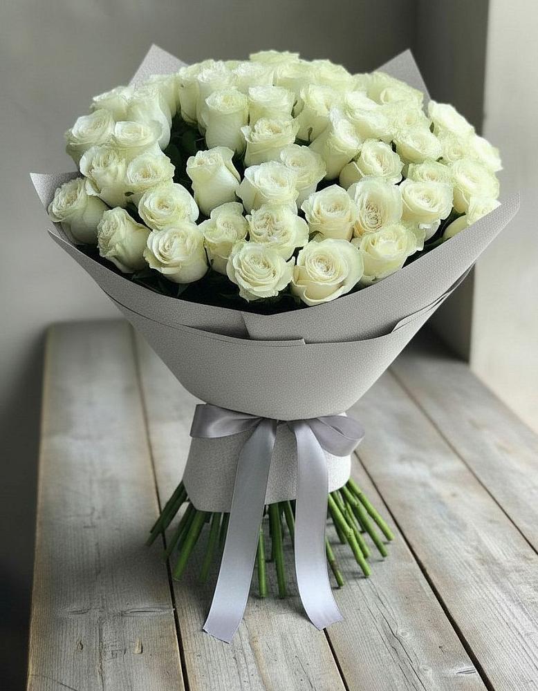 Букет 35 Белых роз в Усолье