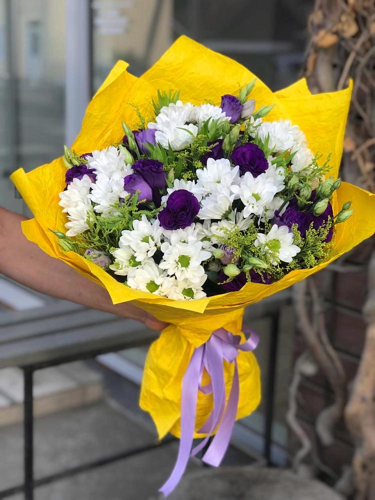 Букет цветов из: Ирисы, Хризантемы и Ромашки в Усолье