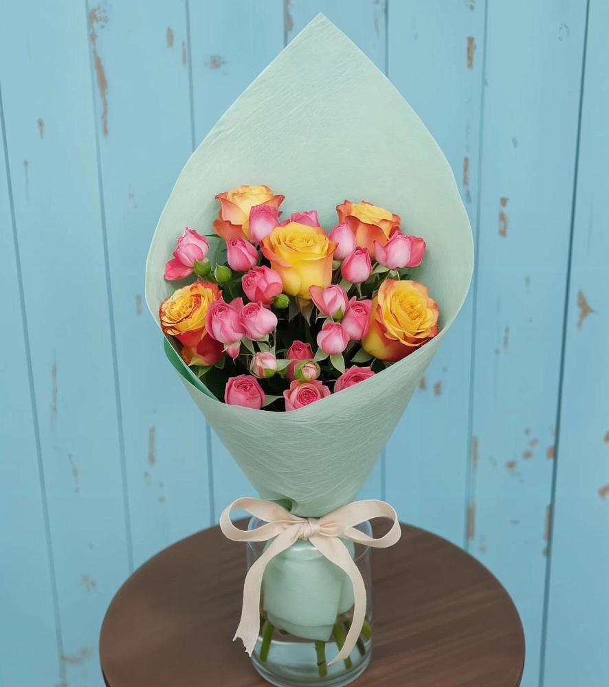 Букет цветов из: Розы в Усолье