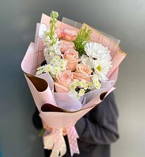 Букет цветов из:  Хризантемы и Розы в Усолье