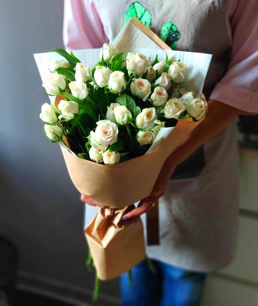 Букет цветов из: Розы в Усолье