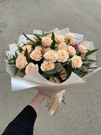 Букет Кремовые розы Латте в Усолье