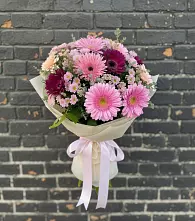 Букет цветов из:  Герберы и Хризантемы в Усолье