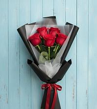 Букет цветов из:  Розы в Усолье