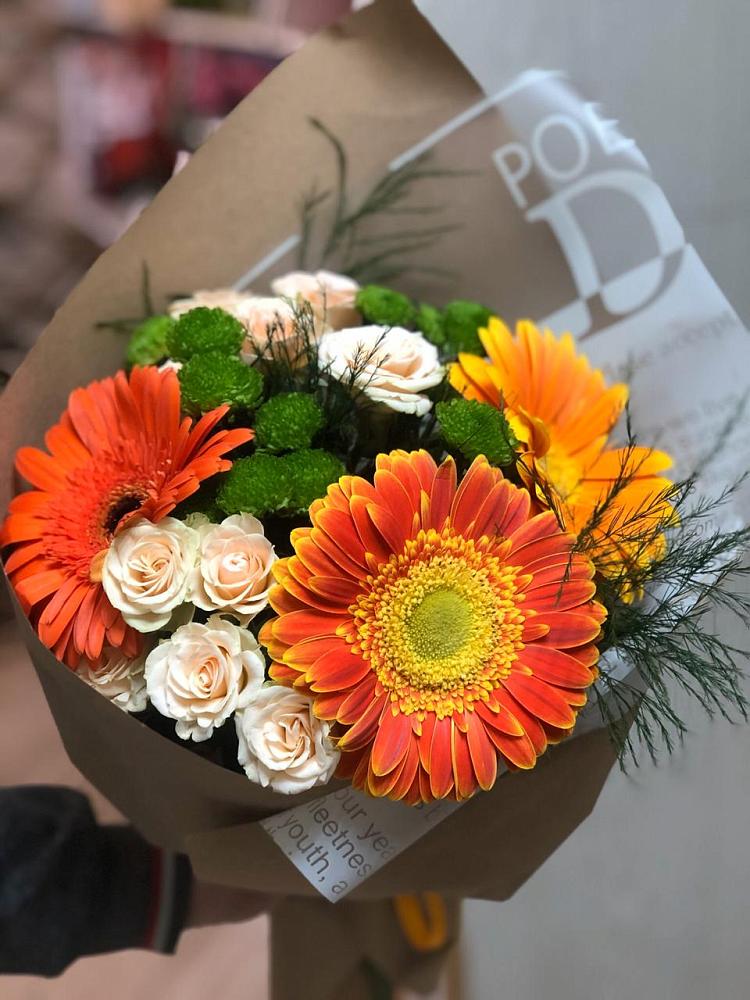 Букет цветов из: Герберы, Хризантемы и Розы в Усолье