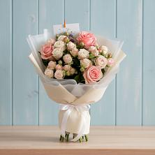 Букет цветов из:  Розы в Усолье