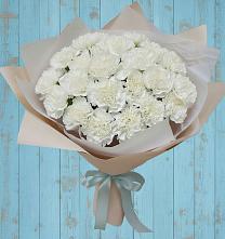 Букет цветов из:  Гвоздики в Усолье