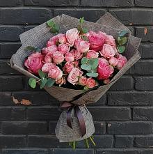 Букет цветов из:  Розы в Усолье